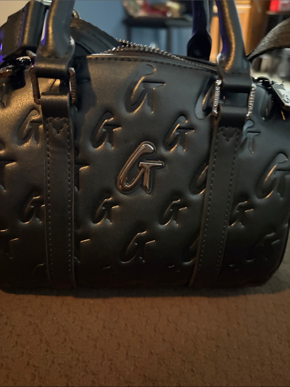Glamaholic Lifestyle Mini Boston Bag - Picture 8 of 9
